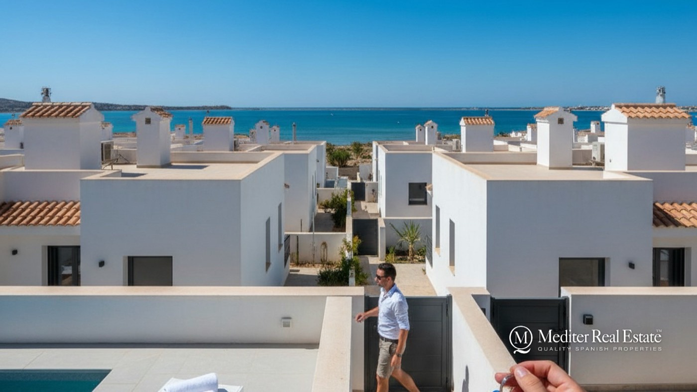 Autónomo or Not? Letting Multiple Costa Cálida Holiday Rentals and When You Must Register as a Business in 2026