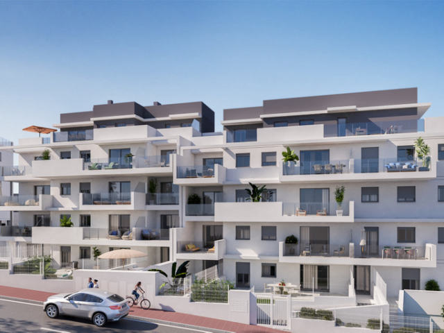 Apartments with golf views in Puerto de la Duquesa
