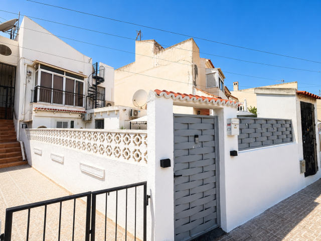 Квартира на первом этаже на продажу, Torrevieja