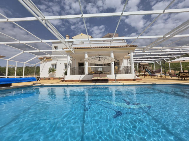 Villa en venta, Pinoso
