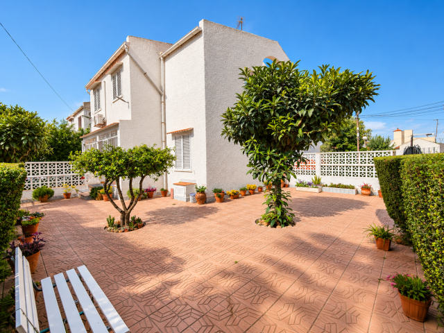 Таунхаус на продаж, Nueva Torrevieja, Torrevieja