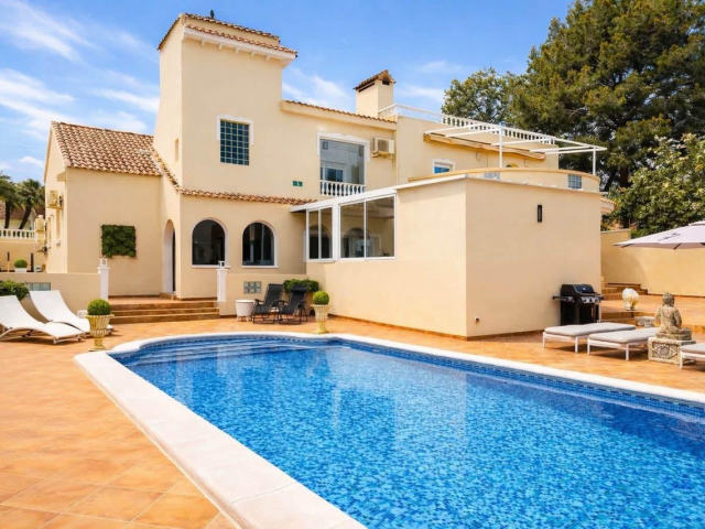 Villa for sale, San Miguel de Salinas