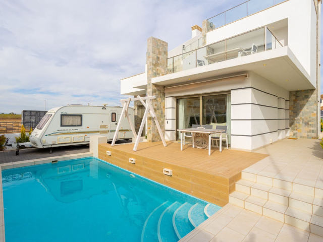 Villa for sale, Los Alcázares