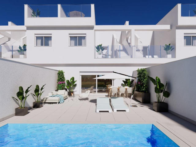 Villas in Las Lomas del Rame-Bahía Bella