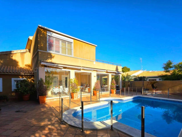 Casa de pueblo en venta, Altos de Campoamor, Orihuela Costa