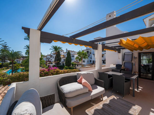 Apartment for sale, Nueva Andalucía, Marbella