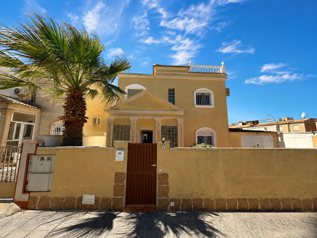 Villa in vendita, Torrevieja