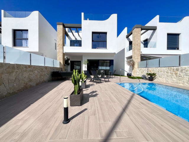 Вілла на продаж, Orihuela