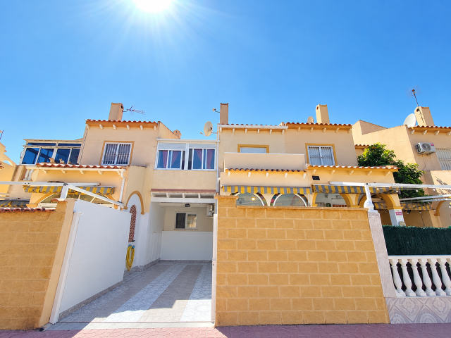 Casa de aldeia para venda, Playa Flamenca, Orihuela Costa