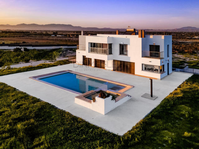Villa for sale, La Marina