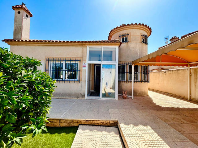 Villa for sale, Torrevieja