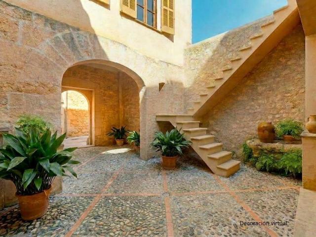 House for sale, Sineu