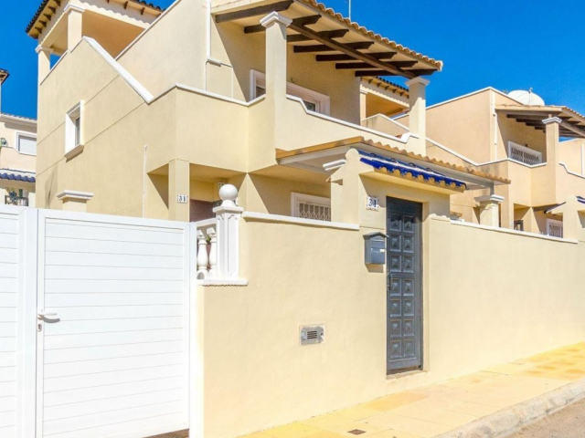 Villa til salg, Orihuela Costa