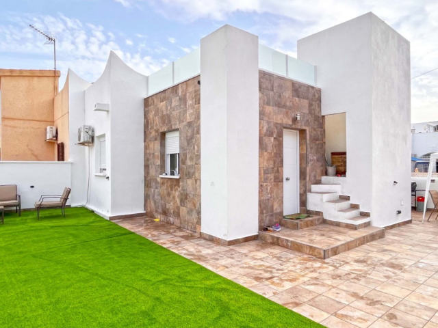 Bungalow for sale, Playa Flamenca, Orihuela Costa