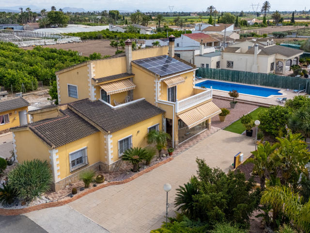 Villa en venta, Elche