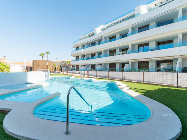 Apartments with sea views in La Zenia
