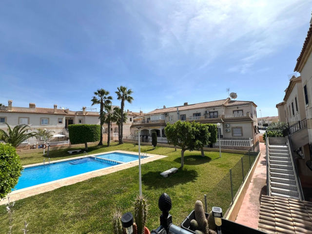 Bungalow til salgs, Aguas Nuevas, Torrevieja
