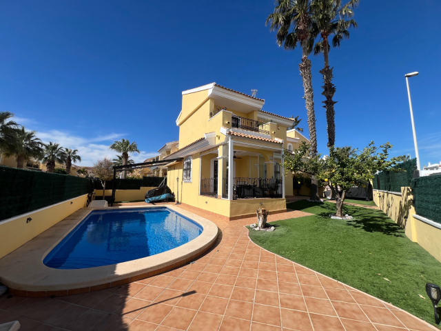 Villa for sale, Orihuela Costa
