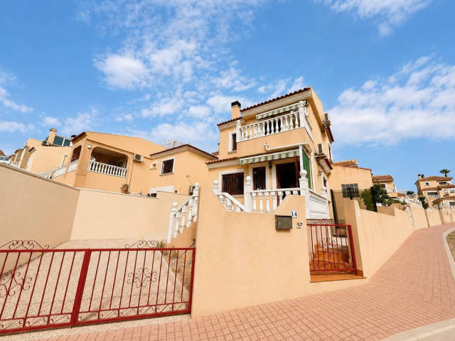 Villa zu verkaufen, Orihuela