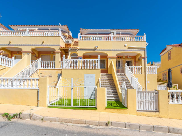 Rekkehus til salgs, Lomas de Campoamor-Las Ramblas, Orihuela Costa