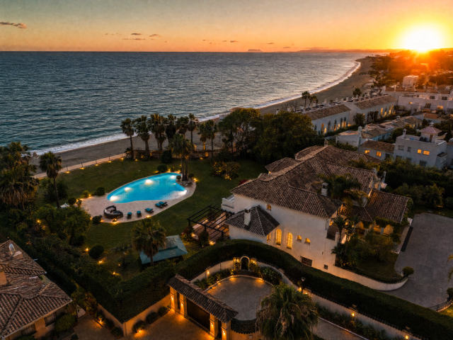 Villa for sale, Estepona