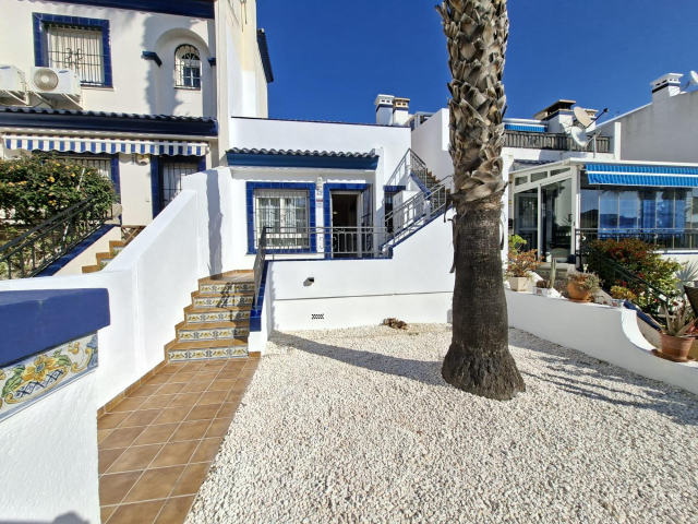 Bungalow te koop, Villamartín-Las Filipinas, Orihuela Costa
