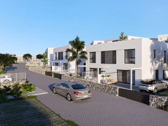 Villas with sea views in Riviera del Sol