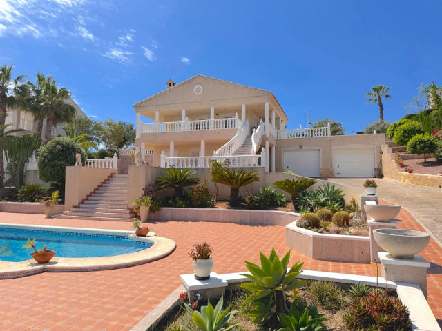 Villa en venta, Algorfa