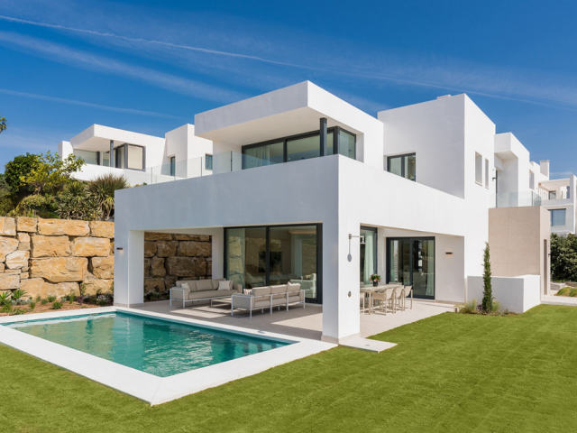Villa for sale, Estepona
