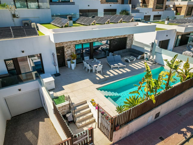 Villa en venta, Rojales