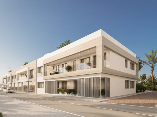 Apartments, houses and villas in Guadalmina Alta