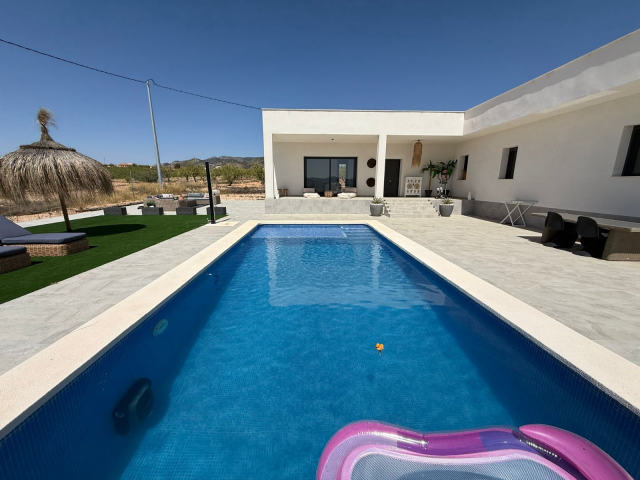 Villa till salu, Pinoso