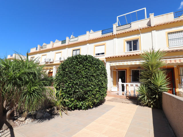 Adosado en venta, Algorfa