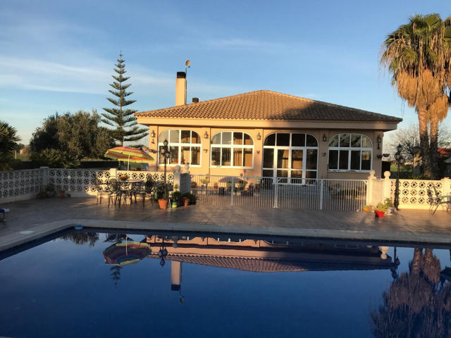 Villa en venta, Dolores