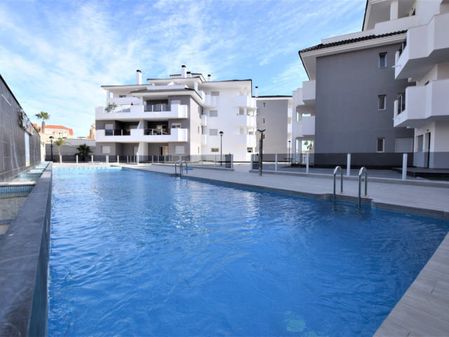 Apartments in Las Filipinas