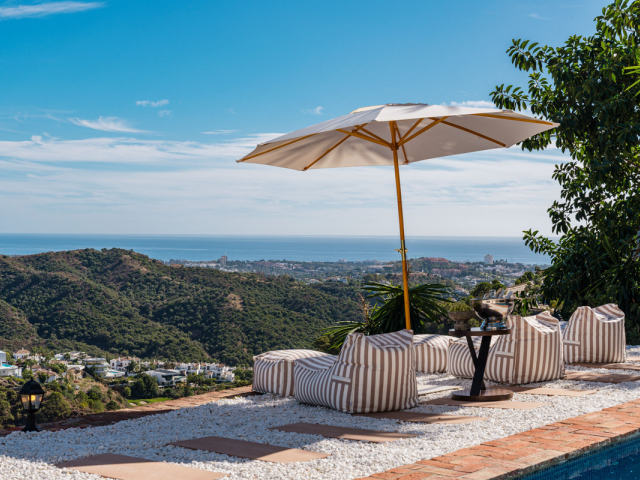 Villa for sale, El Madroñal, Benahavis