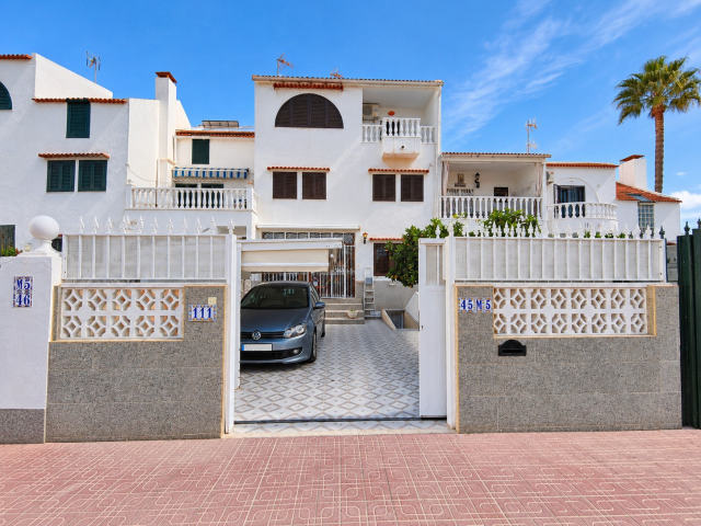 Moradia em banda para venda, Nueva Torrevieja, Torrevieja