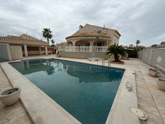 Villa for sale, Playa Flamenca, Orihuela Costa