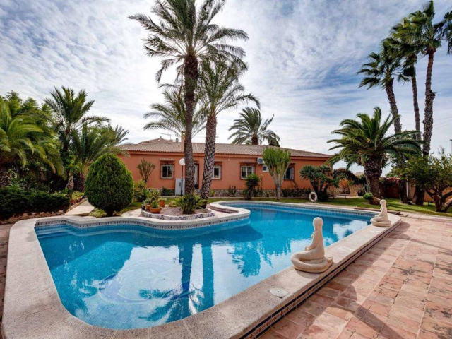 Villa for sale, La siesta, Torrevieja