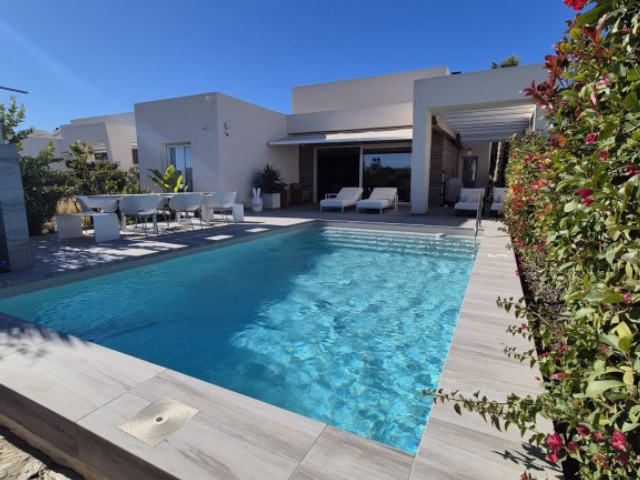 Villa for sale, La Finca Golf, Algorfa