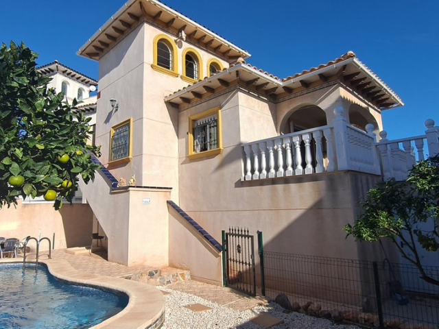 Вилла на продажу, Orihuela