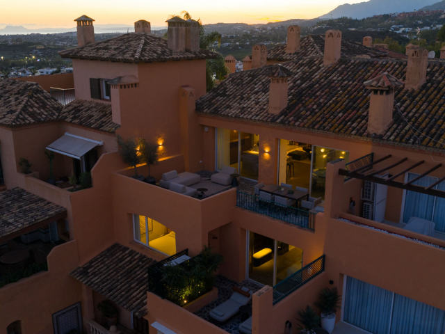 Apartment for sale, Nueva Andalucía, Marbella