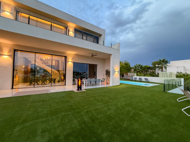Villa till salu, Las Colinas Golf, Orihuela
