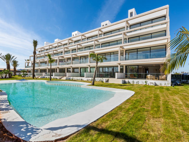 Apartments and villas in Islas Menores-Mar de Cristal