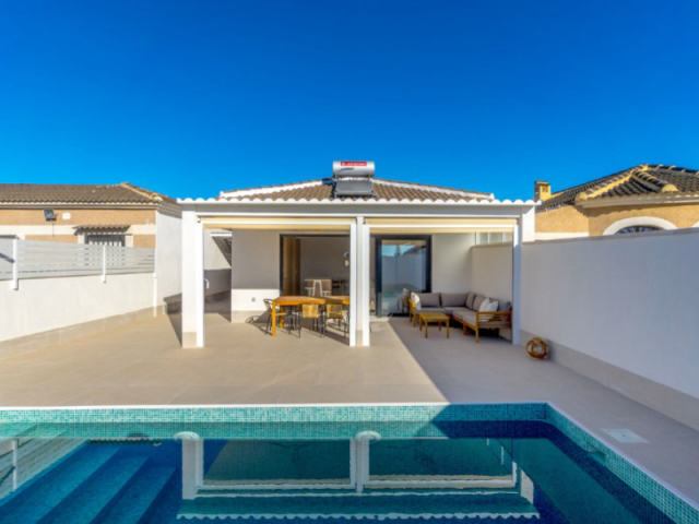 Вилла на продажу, Torrevieja