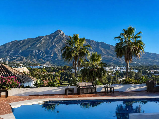 Villa for sale, Nueva Andalucía, Marbella