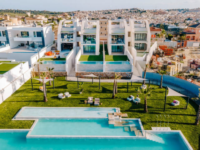 Apartments with sea views in Rojales