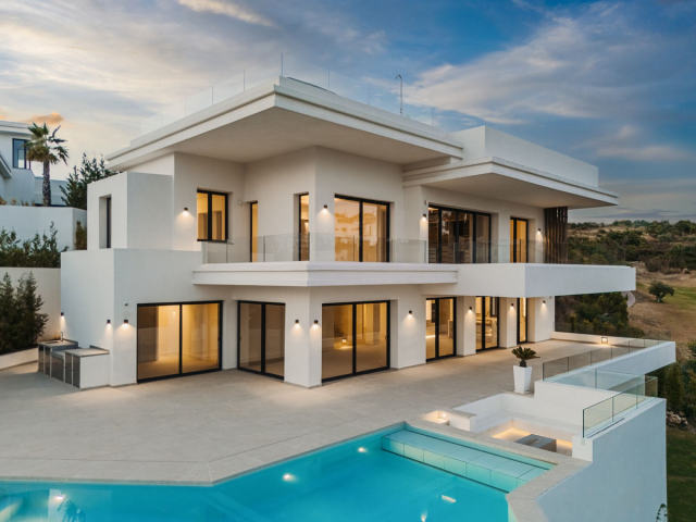 Villa for sale, Estepona