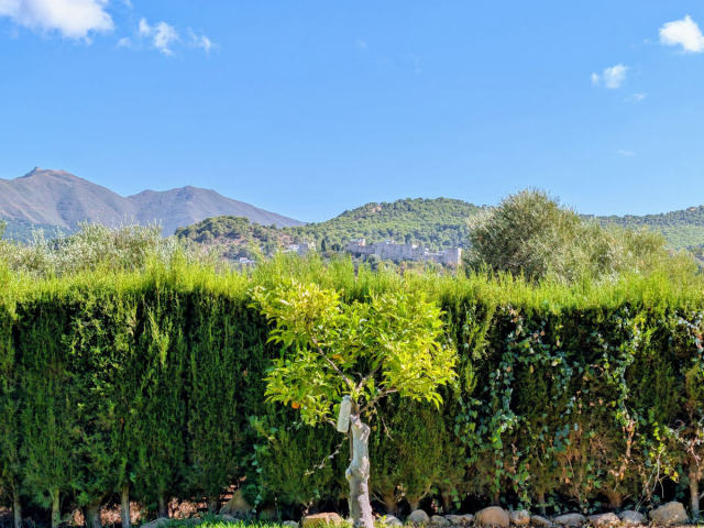 Villa for sale, Guaro