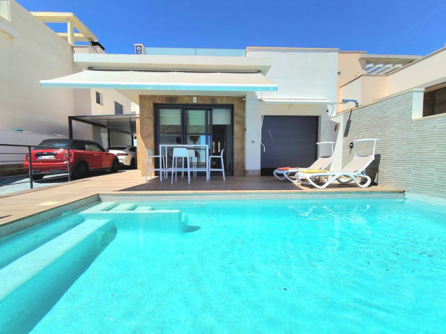 Villa for sale, San Miguel de Salinas